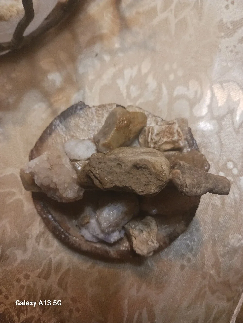 Decorative Natural Stone Decorative Accent Cluster in Beige and Cream - Handmade